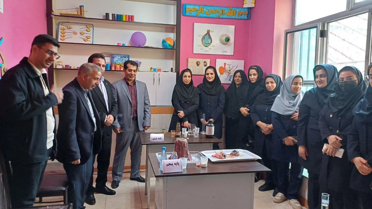 پیش دبستانی و دبستان غیردولتی فروغ مهر 