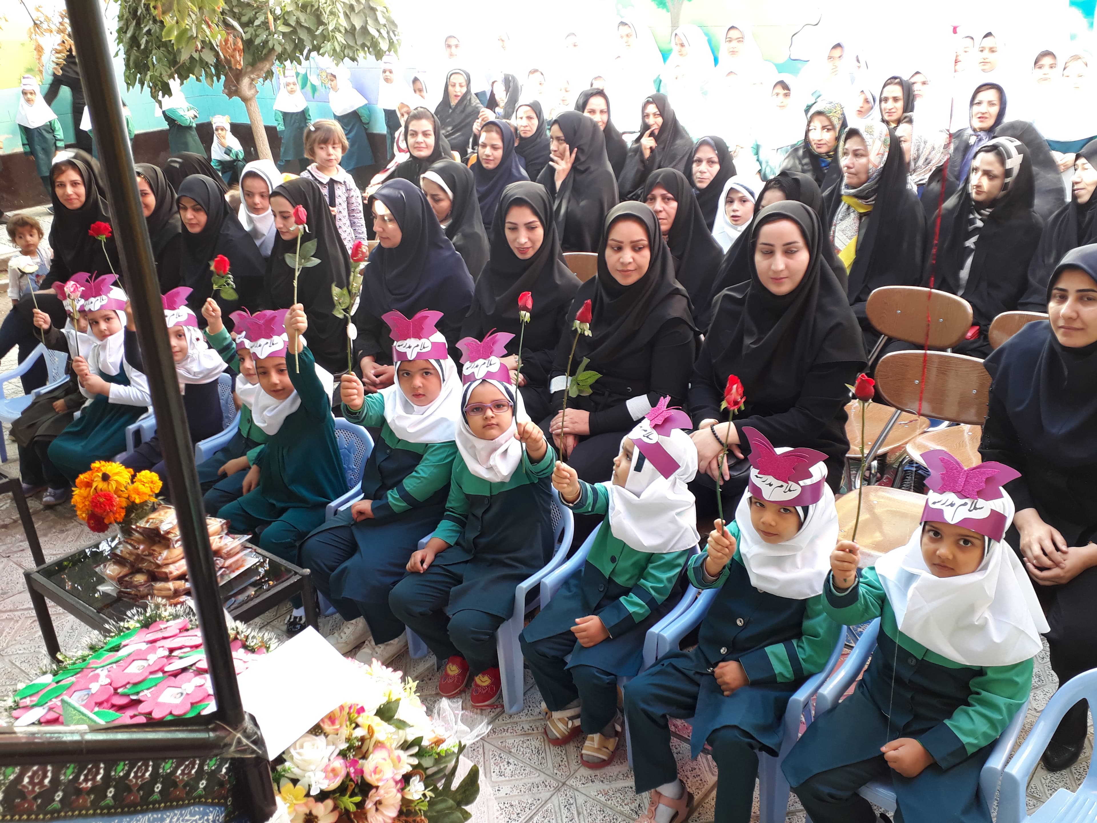 نظر سنجی از سایت دبستان 